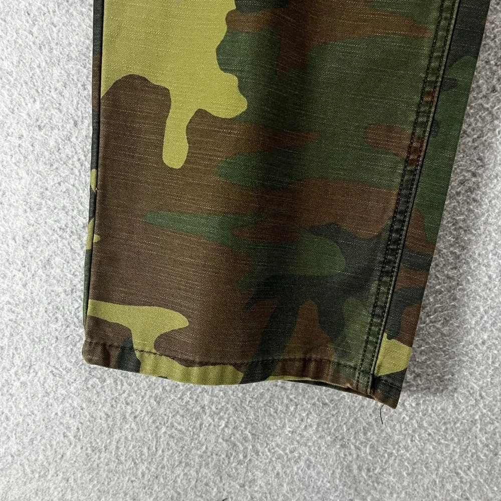 Levi's Pants 541 Athletic Taper Mens 40x29 Camo Cotton Streetwear Military